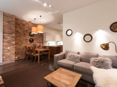 Unveiling the Pros and Cons of Virtual Reality Home Tours