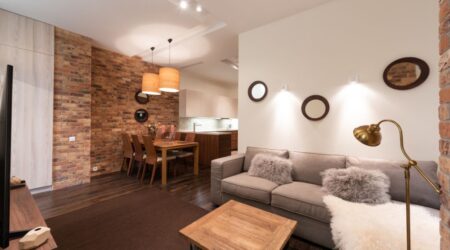 Unveiling the Pros and Cons of Virtual Reality Home Tours