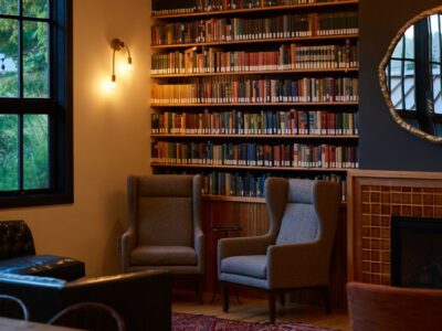 Exploring Vintage and Retro Design